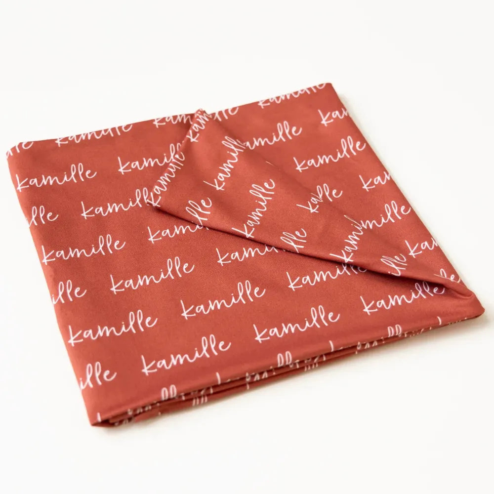 Top 1 liste de naissance 2026, coffret emmaillotage bébé personnalisé.