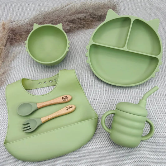 Coffret repas bébé personnalisé vert clair avec set complet en silicone, idée cadeau naissance originale Baby-Crea