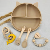 Coffret repas bébé personnalisé beige avec assiette chat compartimentée, couverts et accessoires bois, cadeau de naissance Baby-Crea