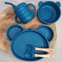 Baby-Mahlzeit-Set – Saugteller + Saugnapf + Lernbecher + personalisiertes Besteck – Geschenk zur Geburt